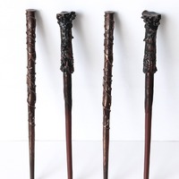 新品上市 魔法棒 万圣节角色扮演道具 发光塑料巫师棒 适合角色扮演派对