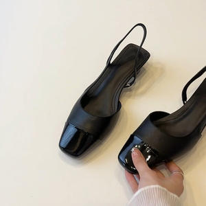 Sandales décontractées noires à talon bas de style français 2026 pour femmes, chaussures à bout fermé en cuir véritable épissé, sans talon, à la mode - Product Image 3