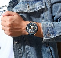 Curren 8329 Erkekler için Kuvars Saat Deri Kayış Su Geçirmez Aydınlık Takvim Büyük Kadran Günlük İş Spor Moda Saat