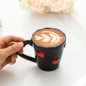 Taza de Cerámica Sublimable con Asa en Forma de Corazón Color Durazno, 600 ml, Alto Valor de Color, Rosa, para Parejas, Hogar, Café y Té - Product Image 2