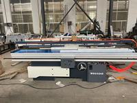 Scie à panneaux à table coulissante CNC en promotion pour le bois – Machines à scier le bois de qualité supérieure