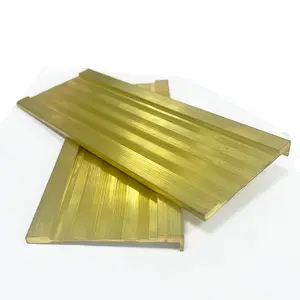 Brass cầu thang nosing hồ sơ chống trượt cầu thang dải cho ngoài trời và trong nhà cầu thang mũi