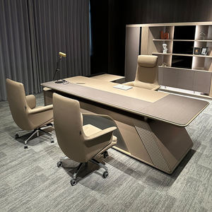 طقم مكتب تنفيذي حديث مع كرسي خشبي، طاولة فاخرة للرئيس التنفيذي أو المدير مع ضمان لمدة 5 سنوات للمكاتب التجارية - Product Image 4