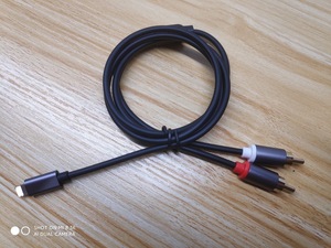 Haute qualité 1m noir or USB-C à 2 <span class=keywords><strong>RCA</strong></span> mâle-femelle PVC veste câble répartiteur Audio pour <span class=keywords><strong>iPhone</strong></span> - Product Image 4