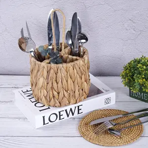 XH Natural Water Hyacinth Seagrass Wicker Banana Leaf Corn Rope Decorative Restaurant Home Napkin Holder Utensil Caddy Cutlery