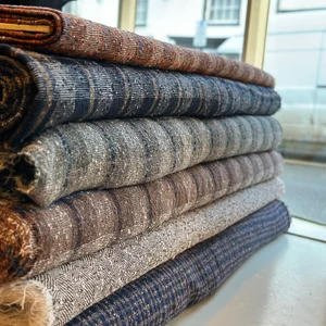 Fábrica Textil Automatizada de Gran Escala para Telas Tweed Bouclé Personalizadas al por Mayor para Sofás y Prendas - Product Image 5