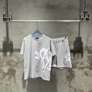 Ensemble deux pièces <span class=keywords><strong>Syna</strong></span> World Foam Graffiti Print pour homme, style hip-hop, streetwear, été, t-shirt et short, plusieurs couleurs - Product Image 2