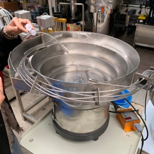 เครื่องปิดฝาถุงแนวตั้งอัตโนมัติประสิทธิภาพสูงรุ่นใหม่ สำหรับบรรจุเครื่องดื่ม ซอส ซอสพริก ซองซักผ้า ผงซักฟอก พร้อมระบบ PLC - Product Image 6