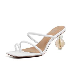 Sandali con Tacco Trasparente in Vera Pelle Bianca, Punta Aperta Quadrata, per Donne e Signore - Product Image 1