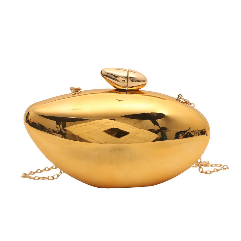 โกลเด้น