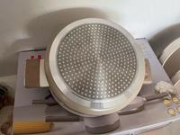 Nouvel ensemble de batterie de cuisine en aluminium pressé à induction antiadhésif, comprenant une casserole, une poêle et une casserole à sauce, avec couvercle en verre plat, en stock, certifié LFGB FDA