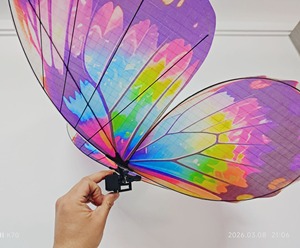 Mariposa Biónica Voladora con Control Remoto y Luces LED, Dron con Alas Aleteantes, al Mejor Precio, Duradero y Ligero, para Bodas y Espectáculos - Product Image 6