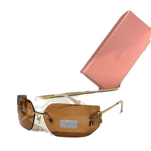 Nouvelles lunettes de soleil pour femmes, style luxe léger haut de gamme, à monture incurvée sans cadre et bords chanfreinés, lunettes de soleil tendance transfrontalières - Product Image 4