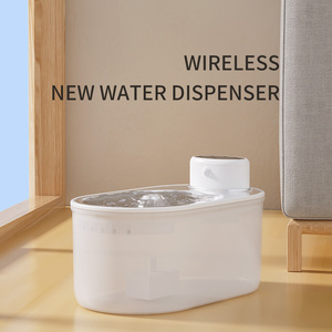 Dispensador de agua para mascotas inalámbrico de inducción inteligente de circulación automática, bebedero móvil para gatos y perros con enchufe, cuencos y comederos para mascotas - Product Image 4