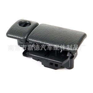 มือจับกล่องเก็บของ Suzuki Jimny Vitara Dodge Ram รุ่น 73430-76811-P4Z อะไหล่พลาสติกทดแทน - Product Image 4
