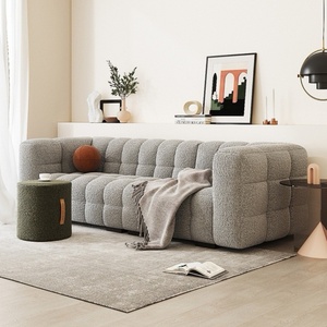 Canapé en laine d'agneau en tissu minimaliste nordique PU guimauve droite pour petit appartement lit simple ou double populaire pour une utilisation en <span class=keywords><strong>salle</strong></span> <span class=keywords><strong>de</strong></span> <span class=keywords><strong>sport</strong></span> - Product Image 2