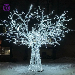 Arbre en cristal artificiel avec éclairage LED pour la décoration de parcs, jardins et événements en extérieur, avec un effet brillant élégant - Product Image 3
