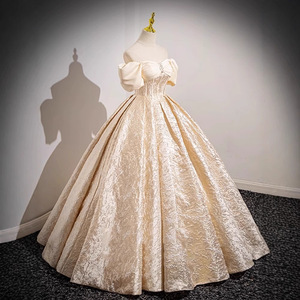 Robe de soirée de fiançailles champagne style français, Robe de mariée, Nouvelle robe de princesse haut de gamme asymétrique pour femme - Product Image 1