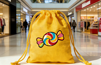 L'usine source vend ses propres produits : sacs fourre-tout en toile personnalisables, écologiques et portables pour le shopping.