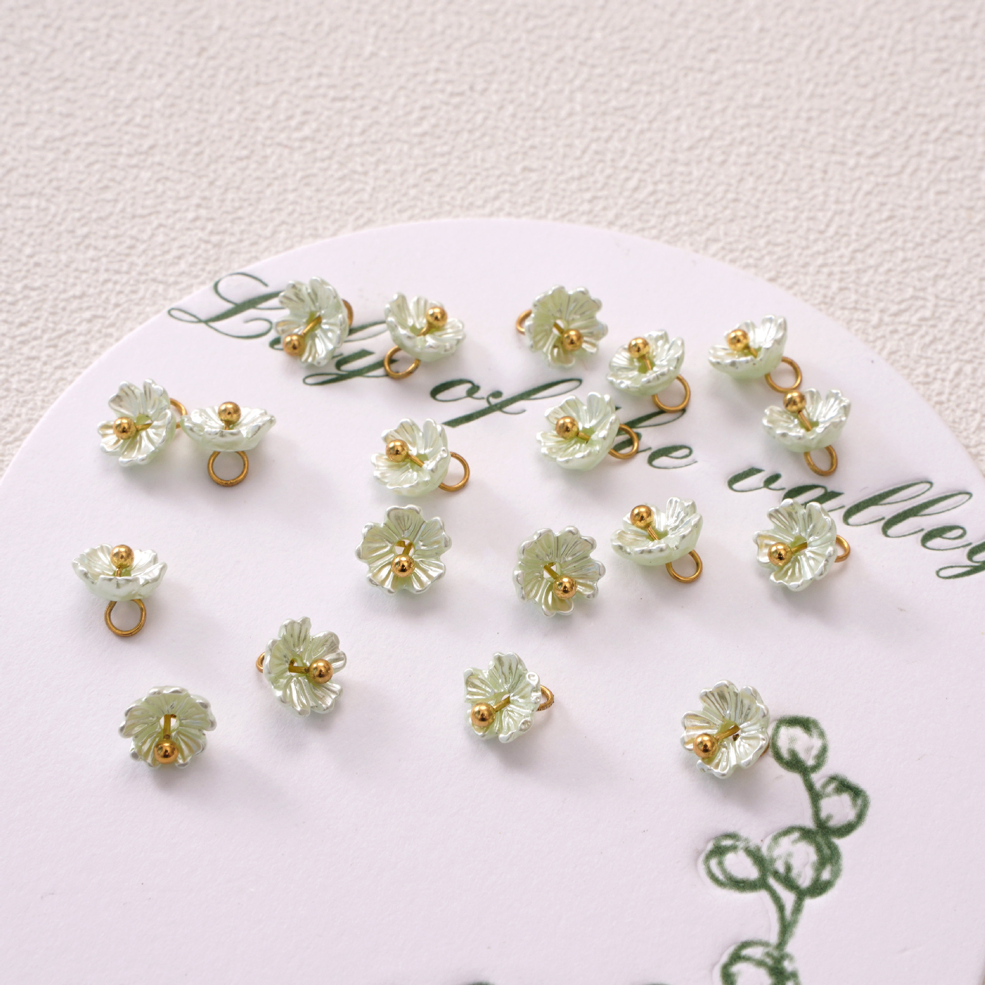 Five-petaled flower 7mm green