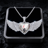 Photos personnalisables de la première rencontre des couples, ailes d'ange, collier en forme de cœur, confession, bijoux de luxe légers
