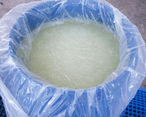 Sulfate de lauryl éther de sodium AES CAS 68585-34-2 SLES 70% Matières premières détergentes - Product Image 1