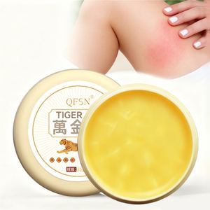 Minyak emas QFSN adalah salep aromatik yang mengurangi sakit kepala, pusing, nyeri otot, dan gigitan serangga - Product Image 1