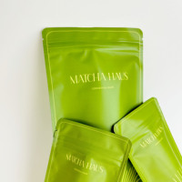 Sachet Doypack personnalisé réutilisable en matériau haute barrière avec fermeture zip pour poudre de thé matcha et de latte, 30g, 50g, 100g