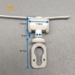 Glissières de rail de <span class=keywords><strong>rideau</strong></span> en plastique en forme de S, ondulées, avec ruban adhésif, accessoires pour usage domestique, vente en gros - Product Image 3