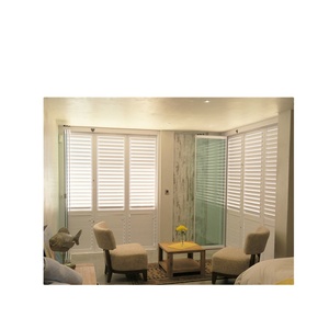 Système de portes coulissantes et pliantes innovant avec stores occultants - Product Image 1