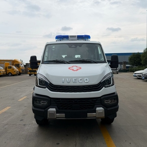 <span class=keywords><strong>Ambulance</strong></span> tout-terrain 4x4 à vendre |   Véhicule de Secours Tout-Terrain Automatique Diesel Iveco - Product Image 3