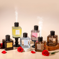 Diffuseur d'arômes automatique au design de flacon de parfum, USB-C, quatre réglages ajustables, adapté aux hôtels et aux salons