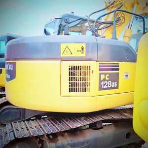 Komatsu รถขุดตีนตะขาบ PC128US มือสอง - Product Image 2