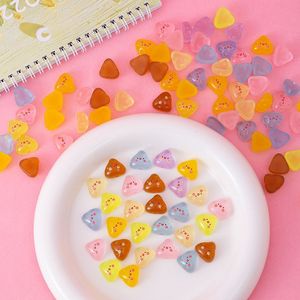 Ornements en résine en forme de fromage, qui brillent dans le noir, style mini dessin animé, fournitures artisanales pour bijoux DIY, accessoires pour cheveux, vente en gros - Product Image 1