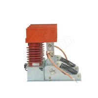 Disconnecteurs de commutateur de terre d'intérieur de 10kV 12kV Commutateur de fusible de mise à la terre AC avec couvercle isolant