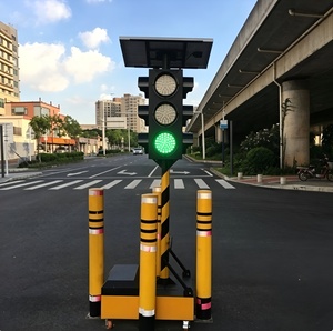 Semáforos Solares LED Personalizados, Portátiles con Trípode para Control de Tráfico Temporal en Obras Viales - Product Image 2