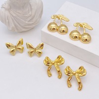 Anting Tusuk Kupu-kupu Bunga Elegan Bahan Stainless Steel Lapis Emas Anti Air Hipoalergenik Bebas Nikel Tahan Luntur