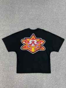 เสื้อยืดโอเวอร์ไซส์ลายกราฟิกสำหรับผู้ชาย ผ้าคอตตอนหนานุ่ม สไตล์วินเทจ ทำสีซีดแบบดิสเทรส พิมพ์โลโก้ตามสั่ง คอเสื้อแบบลำลอง ขายส่ง - Product Image 4