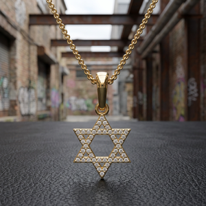 Collier Pendentif Étoile de David Plaqué Or Jaune Naturel Certifié Luxe avec Breloque Hexagramme Diamant Taillé Bijoux de Mariage - Product Image 1