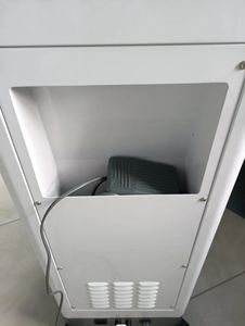 Machine <span class=keywords><strong>de</strong></span> pompe d'aspiration électrique à grand débit 32L/min pour utilisation en clinique <span class=keywords><strong>de</strong></span> transfusion liquide 65dB(A) bruit 2500mL * 2 bouteilles <span class=keywords><strong>de</strong></span> stockage - Product Image 3