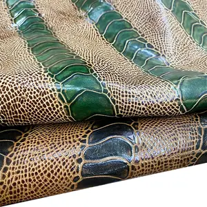 헤드 레이어 소가죽 손으로 그린 타조 발 패턴 오일 왁스 듀얼 컬러 세련된 수하물을위한 정품 가죽