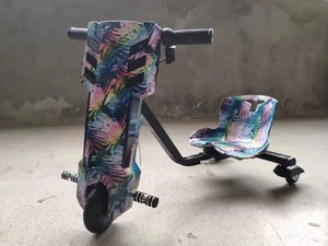 Modèle à pédale amélioré 360 tricycle électrique à dérive Scooter électrique à 3 roues pour enfants avec lumière LED réglable - Product Image 6