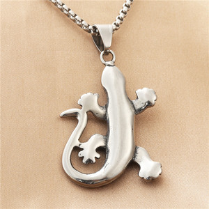 yunnique <b>Titanium</b> Steel Gecko Pendant Necklace Men's Retro Animal Geometric Design Stainless Steel Fashion Jewelry Gift - Product Image 2