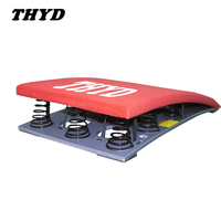 Trampoline de gymnastique professionnel de norme internationale à 8 ressorts pour table de saut et cheval de gymnastique