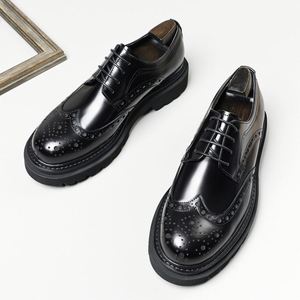 Chaussures Oxford pour hommes en cuir véritable à bout carré, style coréen, formelles, faites à la main, antidérapantes, respirantes et légères - Product Image 1