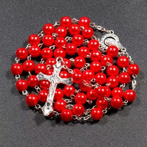 Venta al por Mayor Collar de Cruz Religiosa de 8mm Rosario Católico de Cuentas Acrílicas Collar de Perlas para Compromiso - Product Image 2