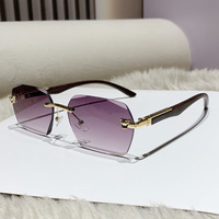 Lunettes de soleil carrées sans monture pour femmes Lunette, en métal, avec verres miroir UV400, vente en gros personnalisée