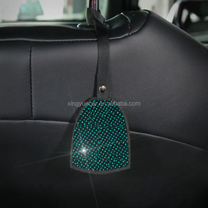 Cubierta para <span class=keywords><strong>volante</strong></span> de diamante de imitación para mujer, venta al por mayor, de fábrica, corta, de felpa, universal, brillante, verde, ostentoso - Product Image 4