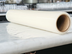 Pellicola Protettiva Trasparente in PET Anti-Graffio 2/4Mil ad Alta Lucentezza per Protezione Superficiale di Tavoli in Marmo e Mobili, Protezione a Lungo Termine - Product Image 4