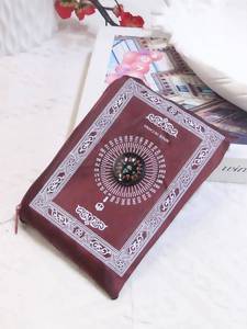 Custom Logo Muslim Washable <b>Mini</b> Lightweight Portable Waterproof Travel Prayer Rug Mat Set with Home Use Carrying Bag - Product Image 4